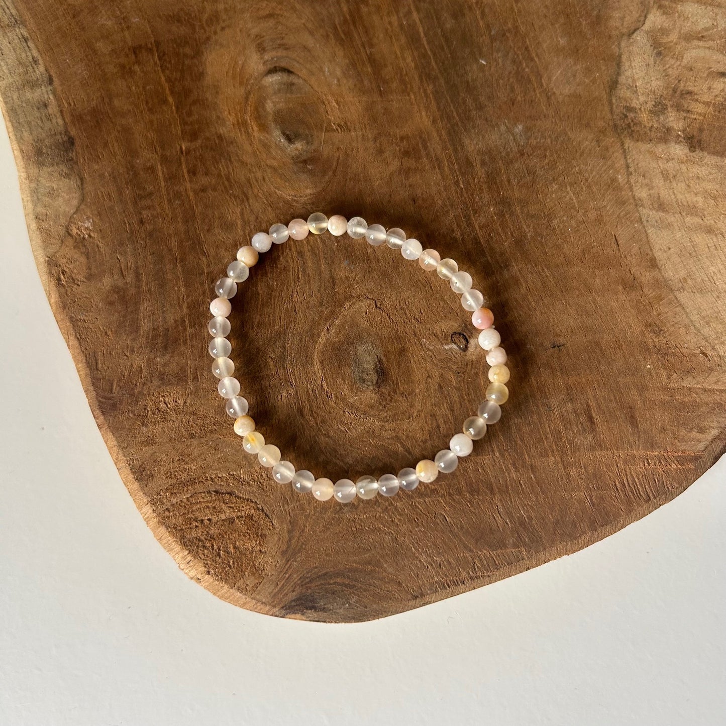 Bloemagaat Kogelarmband