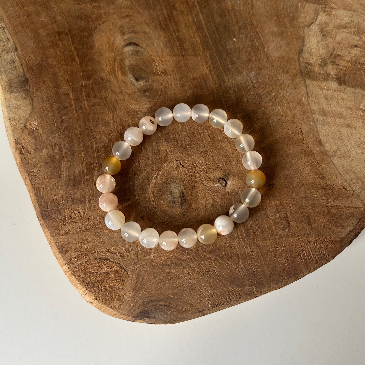 Bloemagaat Kogelarmband