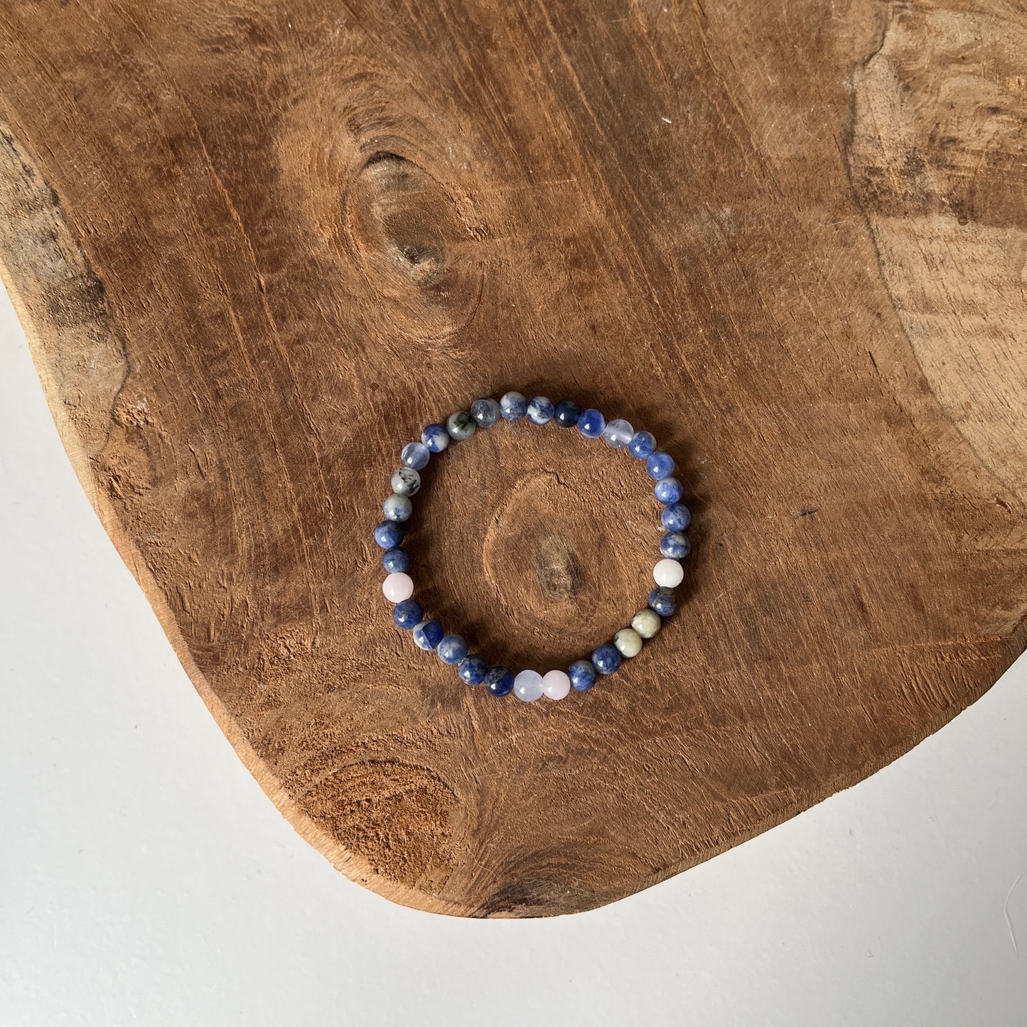 Sodaliet Kogelarmband