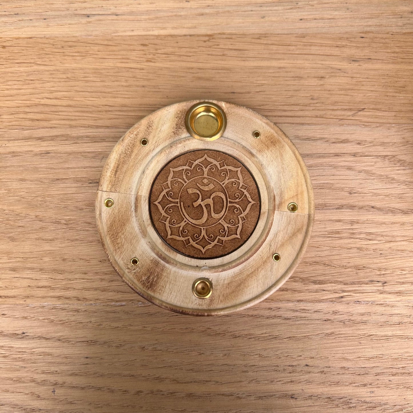 Wierookhouder Ohm