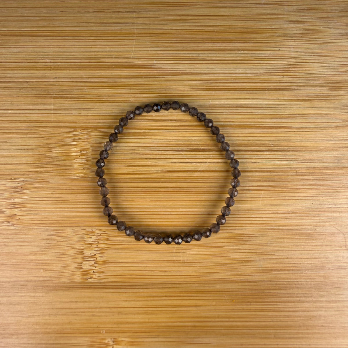 Rookkwarts Facet Armband